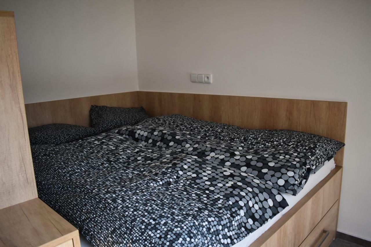Apartma Fara Loučná nad Desnou Exterior foto